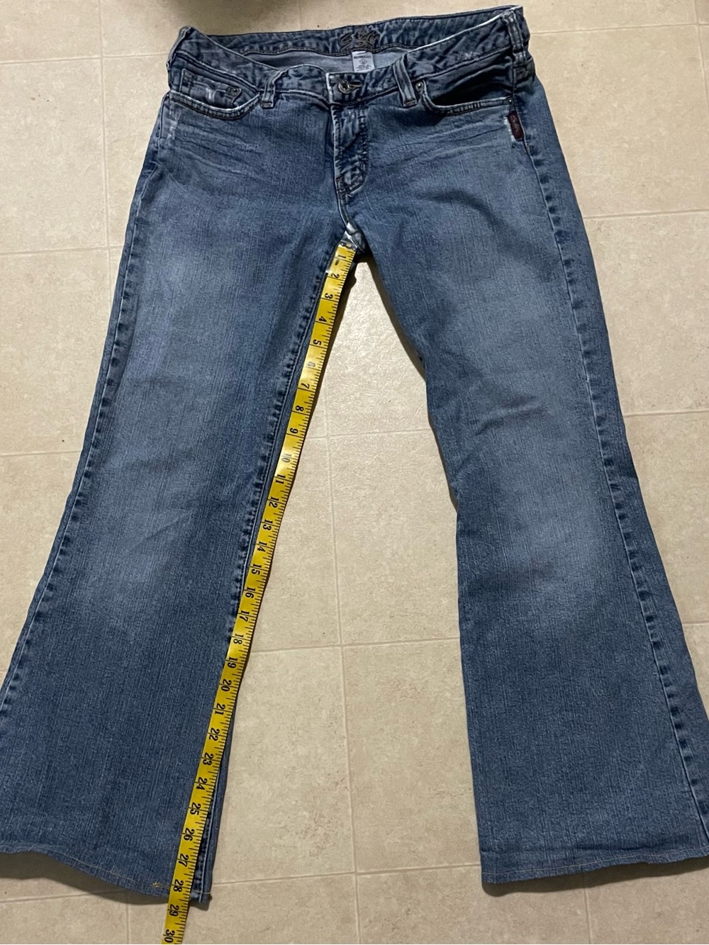 Silver Jeans Women's Dark Blue Flared Denim size 32